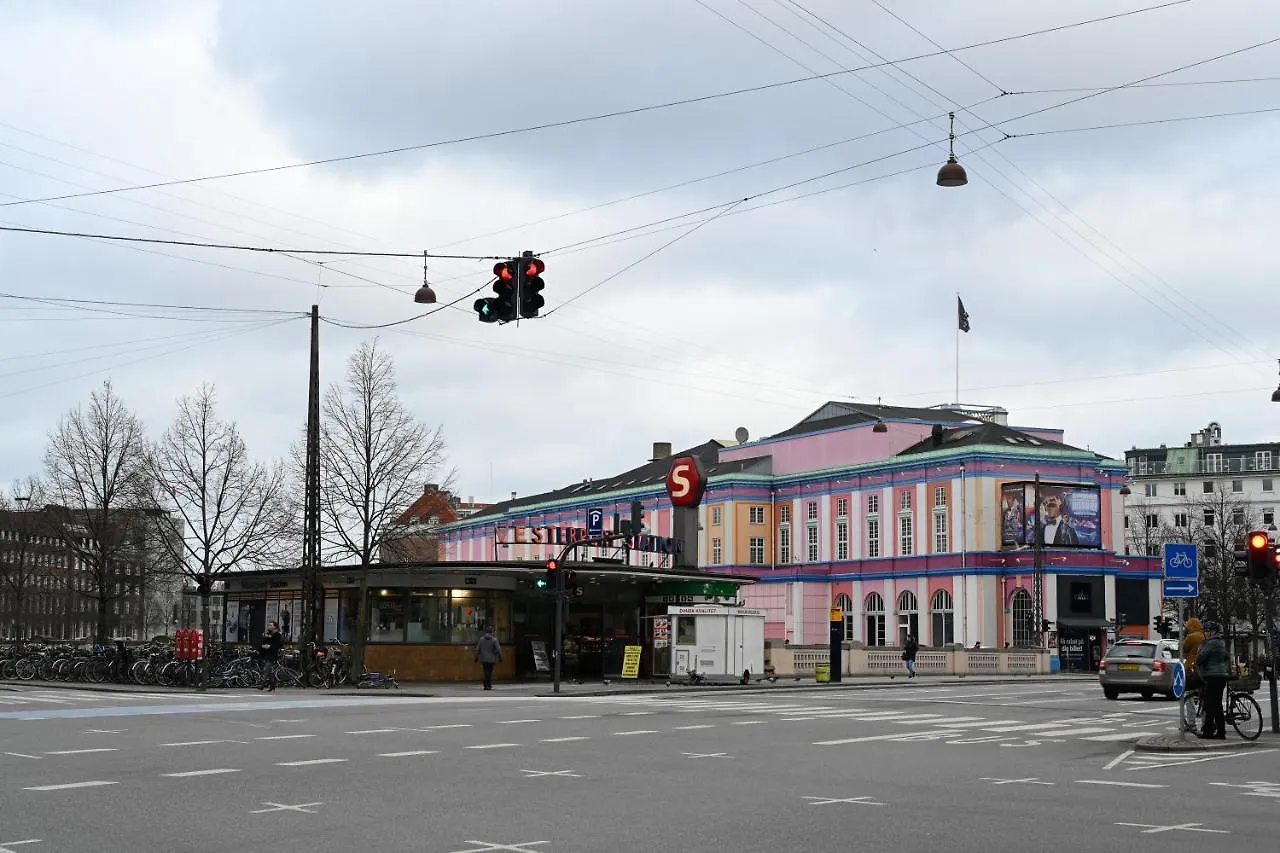 Spacious 2-Bedroom Apartment In The Trendy Area Of Copenhagen Vesterbro